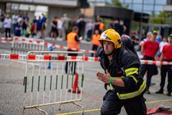 VIDEO: Olomouc hostila soutěž o nejtvrdšího hasiče