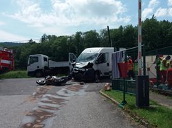 Dvě vážné nehody s účastí motocyklů, jedna dopadla tragicky