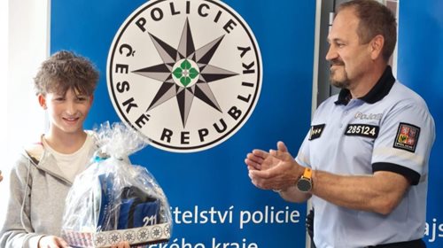 Třináctiletý chlapec zachránil kamarádovi život. Nezpanikařil ani ve chvíli, kdy šlo o sekundy