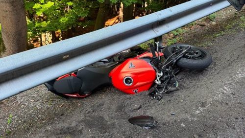 Dvě tragédie během dvou dnů. Policie varuje motocyklisty před zbytečným rizikem