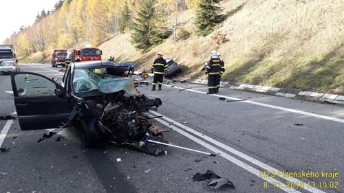 Hasiči zasahovali u tragické dopravní nehody u Číhaně