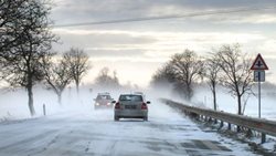 Pro Vysočinu platí výstraha před silným větrem, sněžením a náledím