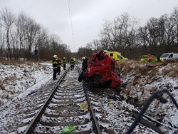 Zledovatělé vozovky v Jihočeském kraji byly příčinou  řady nehod