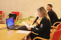 V Prachaticích byla představena Seniorská obálka
