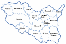 Zásahy hasičů Pardubického kraje  likvidovali od soboty do neděle následky hned několika nehod