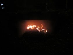 Požár matrace pod mostem ve Zlíně.