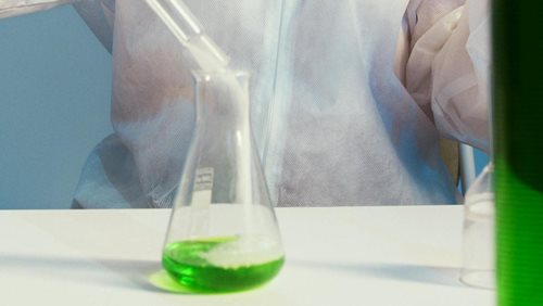 Nebezpečné látky ohrozily mladou generaci