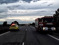 Hromadná nehoda na dálnici D2