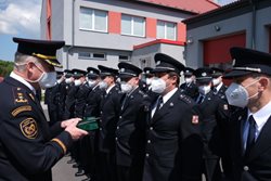 Hasiči z Opavska a Bruntálska byli oceněni za věrnost a covid