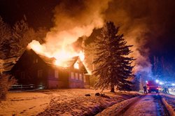 Požár domu ve Světlé pod Ještědem Hořeních Pasekách