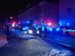 Požár bytu v Zábřehu: Hasiči zachránili 7 osob a evakuovali dalších 8