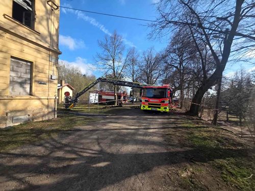 Požár ohrozil opuštěnou budovu