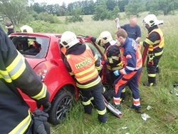 Dopravní nehoda tří automobilů na silnici I/49 u Lípy nad Dřevnicí komplikovala příjezd do krajského města Zlín