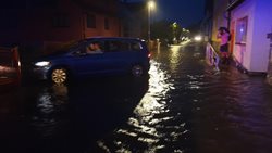 Hasiči čerpali vodu po vydatných deštích na Táborsku a ve Volarech