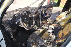 V obci Brandýsek na Kladensku hořel ráno osobní automobil