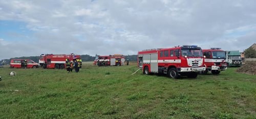 Pilot musel s vrtulníkem nouzově přistát