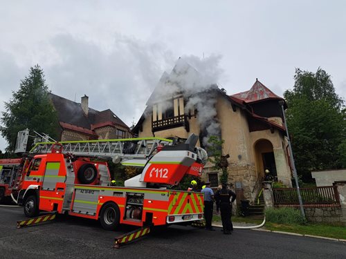 Tragédie v Jablonci: Požár domu si vyžádal život