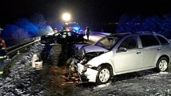 U Staré Vody havarovala dvě auta, záchranáře zavolal systém eCall