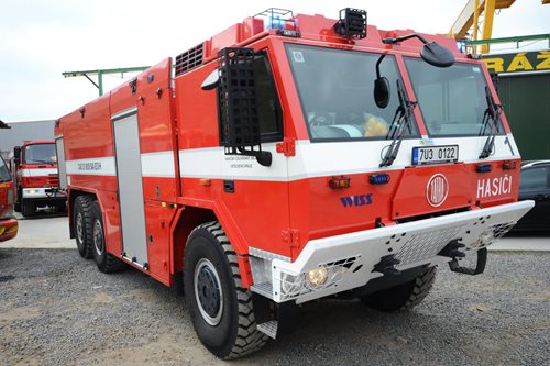 Evakuace z porouchaného vlaku v Ústí nad Labem