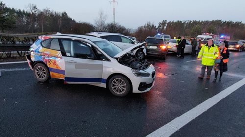 Hromadná nehoda na D3 a další ranní nehody