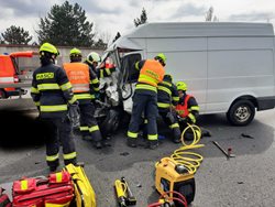 Tragická nehoda s následným požárem na dálnici D5 u Rudné