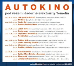 Premiérový večer autokina u temelínské elektrárny přilákal dvě tisícovky diváků