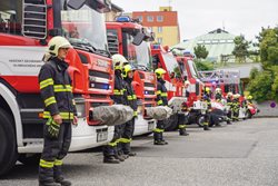 V kraji jednotky uctily památku dobrovolných hasičů, kteří zahynuli při zásahu v Koryčanech