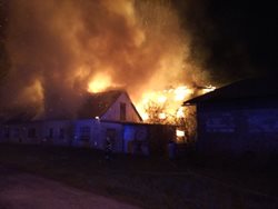 Požár statku v Henčově za sebou zanechal škodu 5 milionů korun