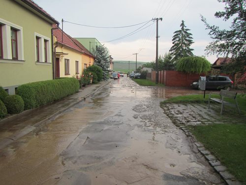  Lokální déšť silně zasáhl Kunovice
