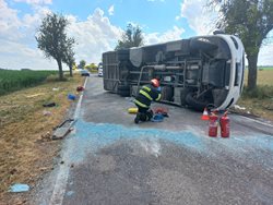 Při nehodě se zranili čtyři lidé