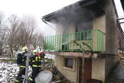 Požár zničil vybavení chaty na Uherskohradišťsku.