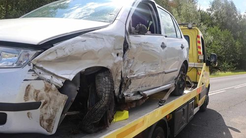 Řidička přejela do protisměru a střetla se s autem. Policistům nadýchala 4,39 promile