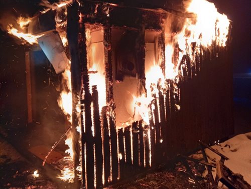 Silvestrovské zásahy hasičů: První hodiny roku 2026 plné požárů a technické pomoci