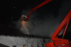 Noční požár statku v Ovčárech likvidován ve druhém poplachovém stupni