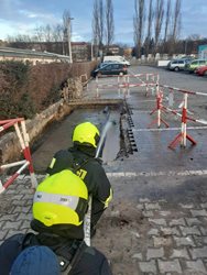 Požár propanbutanové lahve v Mostě