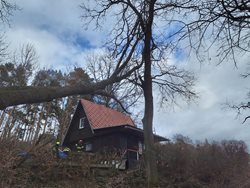 Vítr se uklidňuje, přesto jsme po celý den byli v terénu