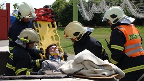 Regionální soutěž jednotek požární ochrany HZS Olomouckého a HZS Zlínského kraje ve vyprošťování zraněných osob z havarovaných vozidel.  
