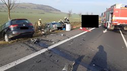 Dopravní nehoda dvou osobních aut u Odolic