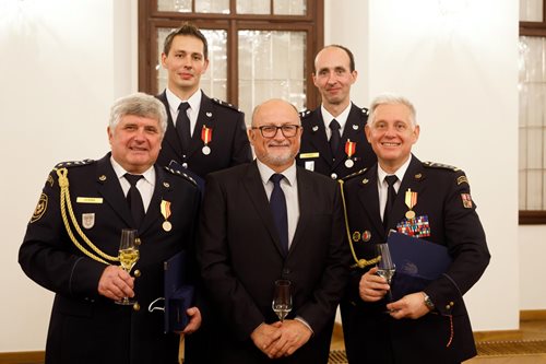 Primátor města České Budějovice ocenil jihočeské hasiče