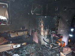 Po příchodu domů našli manželé vyhořelý dům