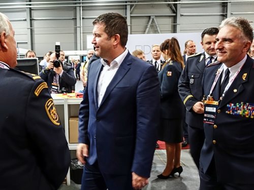 Mobilní chemická laboratoř hasičů na Future Forces Forum