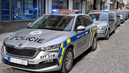 Policie a Probační služba připomněly oběti trestných činů symbolem podpory