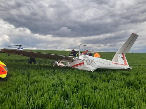 Letecká dopravní nehoda - pád větroně