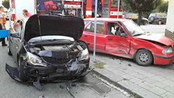 Pět zraněných osob při dopravní nehodě dvou automobilů v Přerově.