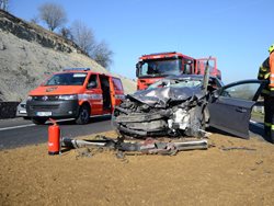 Dopravní nehoda uzavřela na několik hodin dálnici ze Slaného do Prahy