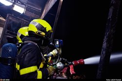 Požár skladiště v tržnici ve Slezské Ostravě