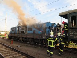 V Protivíně hořela lokomotiva, škoda šla do statisíců