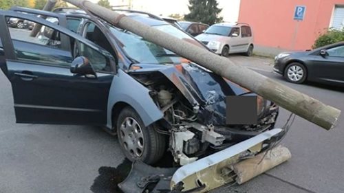 Alkohol, drogy i zákazy řízení. Policisté řešili nebezpečné případy napříč Plzeňským krajem