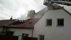Ve Šlapanicích v Jihomoravském kraji hořel rodinný dům