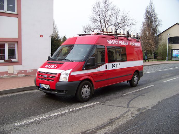 Auto_SDH_Praha-Lochkov.jpg